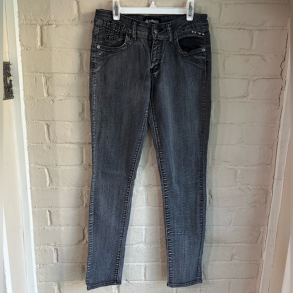 JJ Sparkles size 7 black gray stretchy skinny jeans with rhinestone pockets